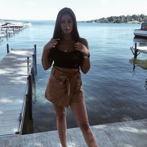 Light brown skort w/ tie front!